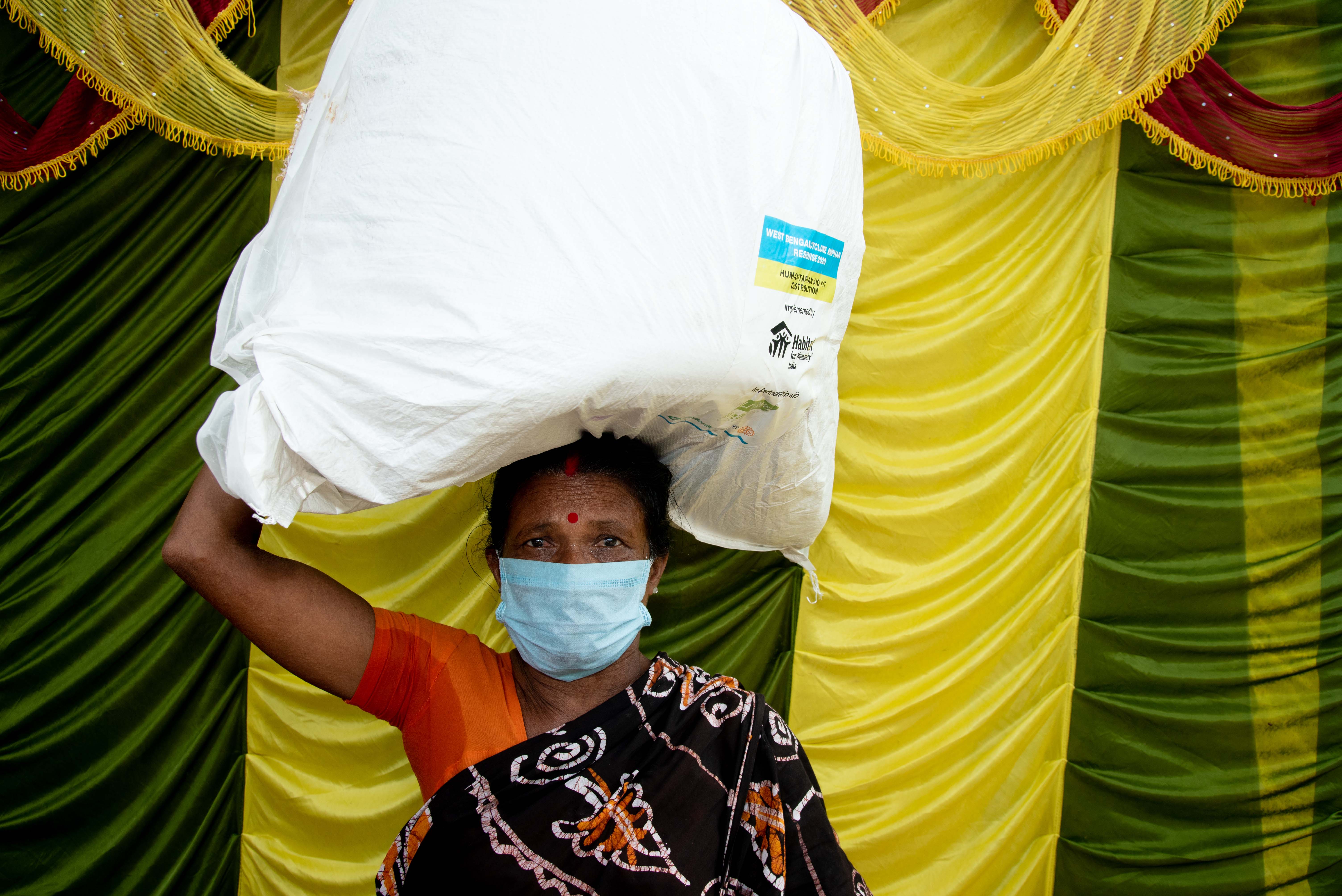 ShelterBox providing emergency shelter in Burkina Faso to protect families from coronavirus ShelterBox providing emergency shelter in India to protect families from coronavirus